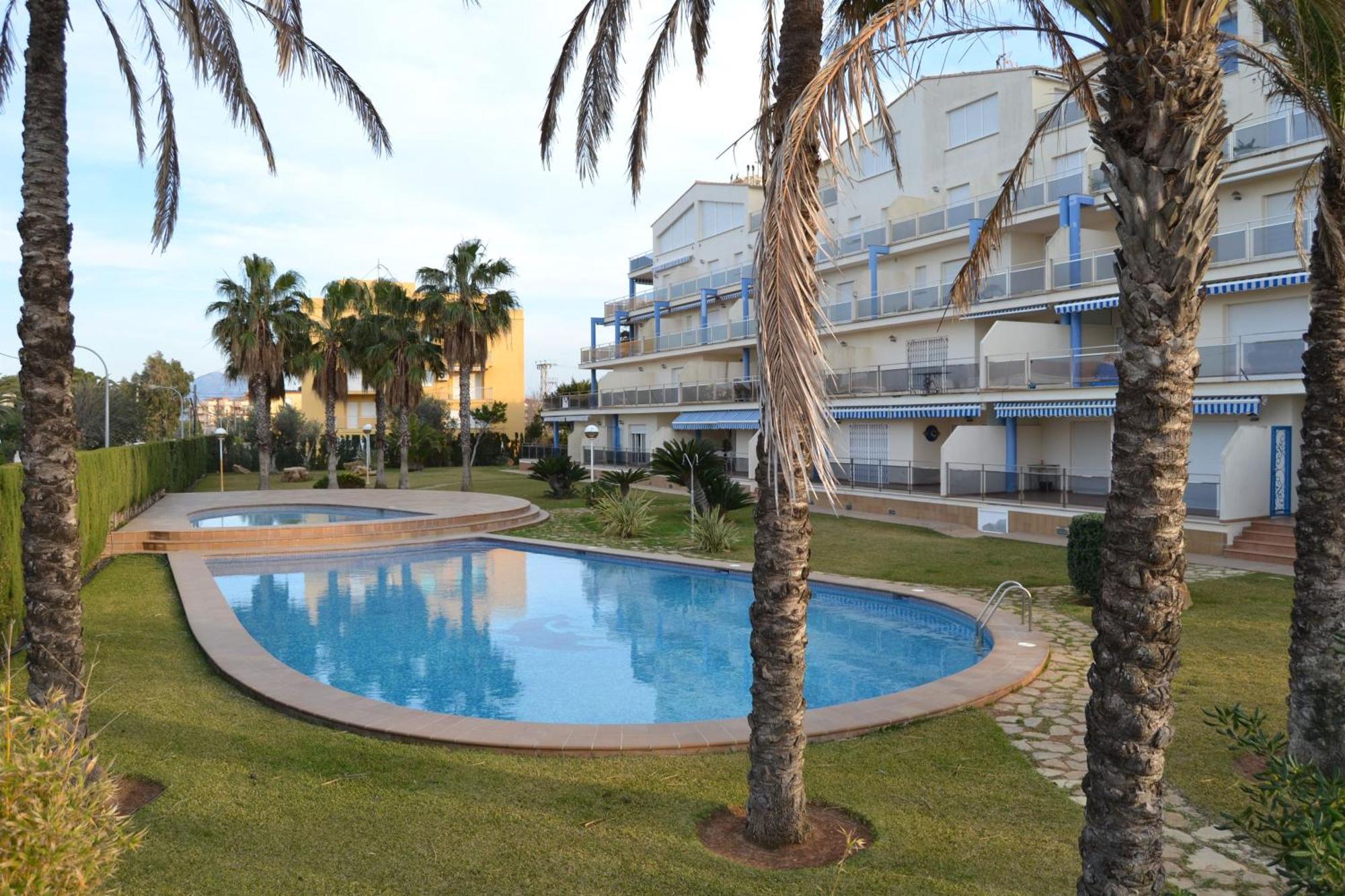 Marivent Locdenia Apartment Bagian luar foto