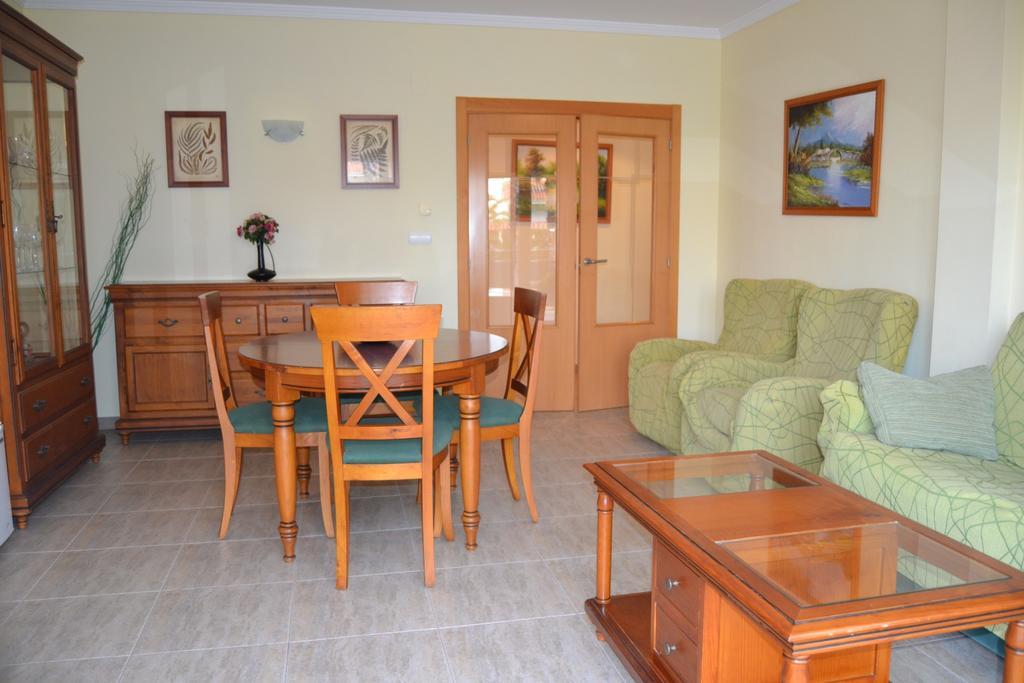 Marivent Locdenia Apartment Bagian luar foto