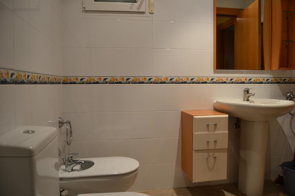 Marivent Locdenia Apartment Bagian luar foto